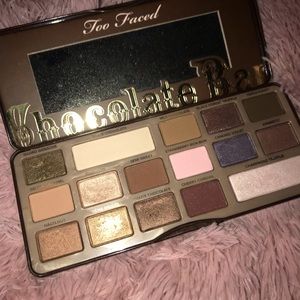 Too Faced Chocolate Bar Pallet